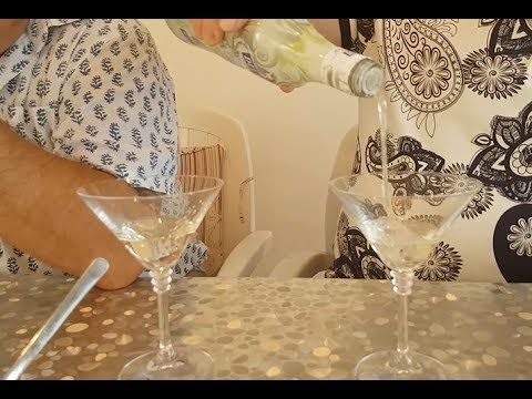 Как и с чем пьют вермут