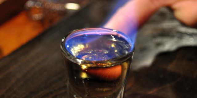 Какой алкоголь должен гореть