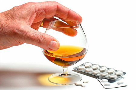 Можно ли совмещать Аспирин с алкоголем