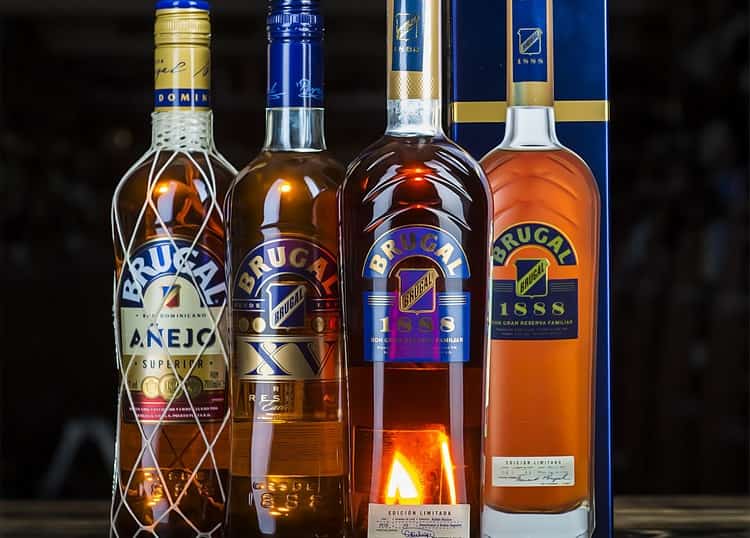 Ром Brugal XV 0.7 л
