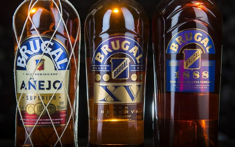 Ром Brugal XV 0.7 л